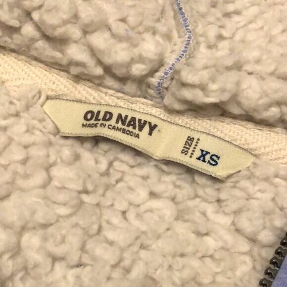 Old Navy Purple Sherpa Vest Size XS - Picture 10 of 11